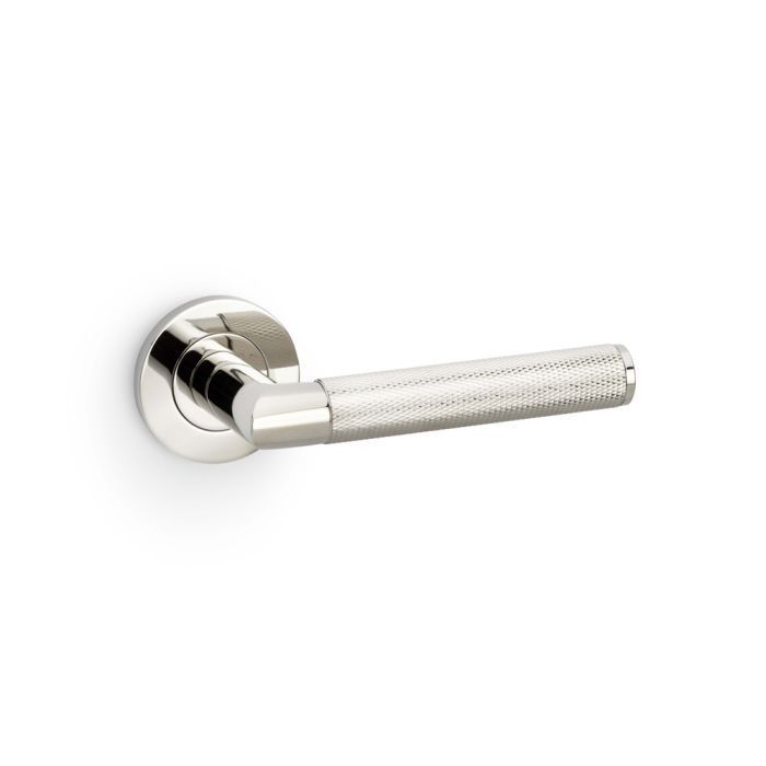 HE210-grp Knurled Lever on Round Rose - Pair