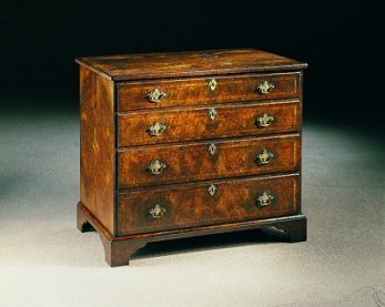 Burr elm chest of drawers
